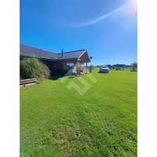 Casa En Arriendo De 3d 3b En Parcela Puerto Varas