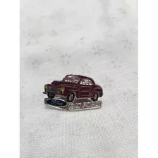 Pin Ford 1947 Sedan Auto Antiguo V8 Deluxe Clasico