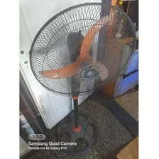 Ventilador De Pie Sin Oscilatorio . Funciona Bien 