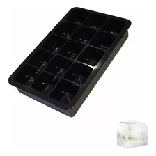Cubetera De Silicona Mediana Ionify Para 15 Cubos De Hielo Color Negro