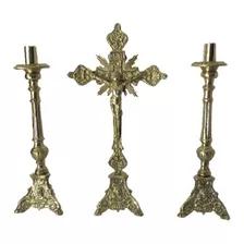 Conjunto Altar Bronze 2 Castiçais 33cm 1 Crucifixo 32c Sacra