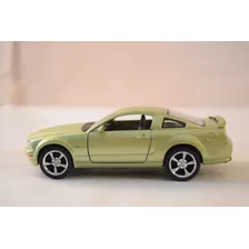 Ford Mustang Gt Verde Limon Kinsmart 1/38 Sin Caja 