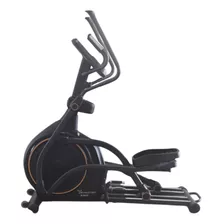 Elíptico Profissional Evolution Fitness El 6000