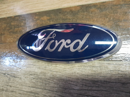 Emblema De Mascara Ford Focus 2012-2017 Original Foto 2