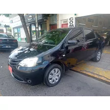 Toyota Etios 1.5 Mt Xs Nafta Full Año 2015 1ra Mano