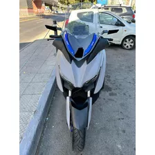 Yamaha Xmax 300