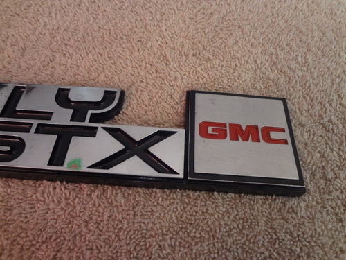 Emblema Lateral Van Gmc Rally Stx Original Metalico Foto 4