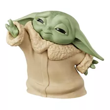 Star Wars Baby Yoda En Pose: Usando La Fuerza 