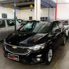 Chevrolet Onix 1.4 Mpfi Lt 8v Flex 4p Manual 2017/2017