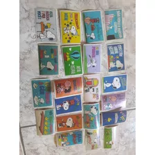 Lote De 21 Figurinhas Antigas Do Snoopy Rara Leia Descrição