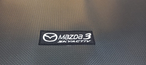 Tapete Baul Pvc Mazda 3 Skyactiv Hatchback 2015 - 2020 Foto 3