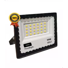 Refletor Led 30w Branco Frio Bivolt Prova Dágua Ip67 Smd Led30w