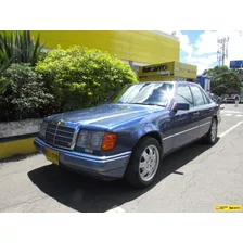 Mercedes Benz 220 E 2.2 W124