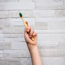 Escova De Dente Bambu Infantil Verde Cerdas Macia Positiv.a