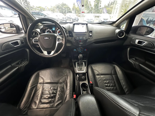 FORD FIESTA 1.6 HATCHBACK TITANIUM