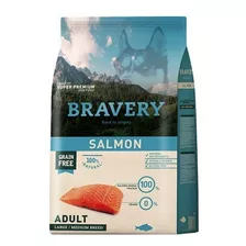 Alimento Bravery Super Premium Adult Dog Large/medium Breeds Para Perro Adulto De Raza Mediana Y Grande Sabor Salmón En Bolsa De 4kg