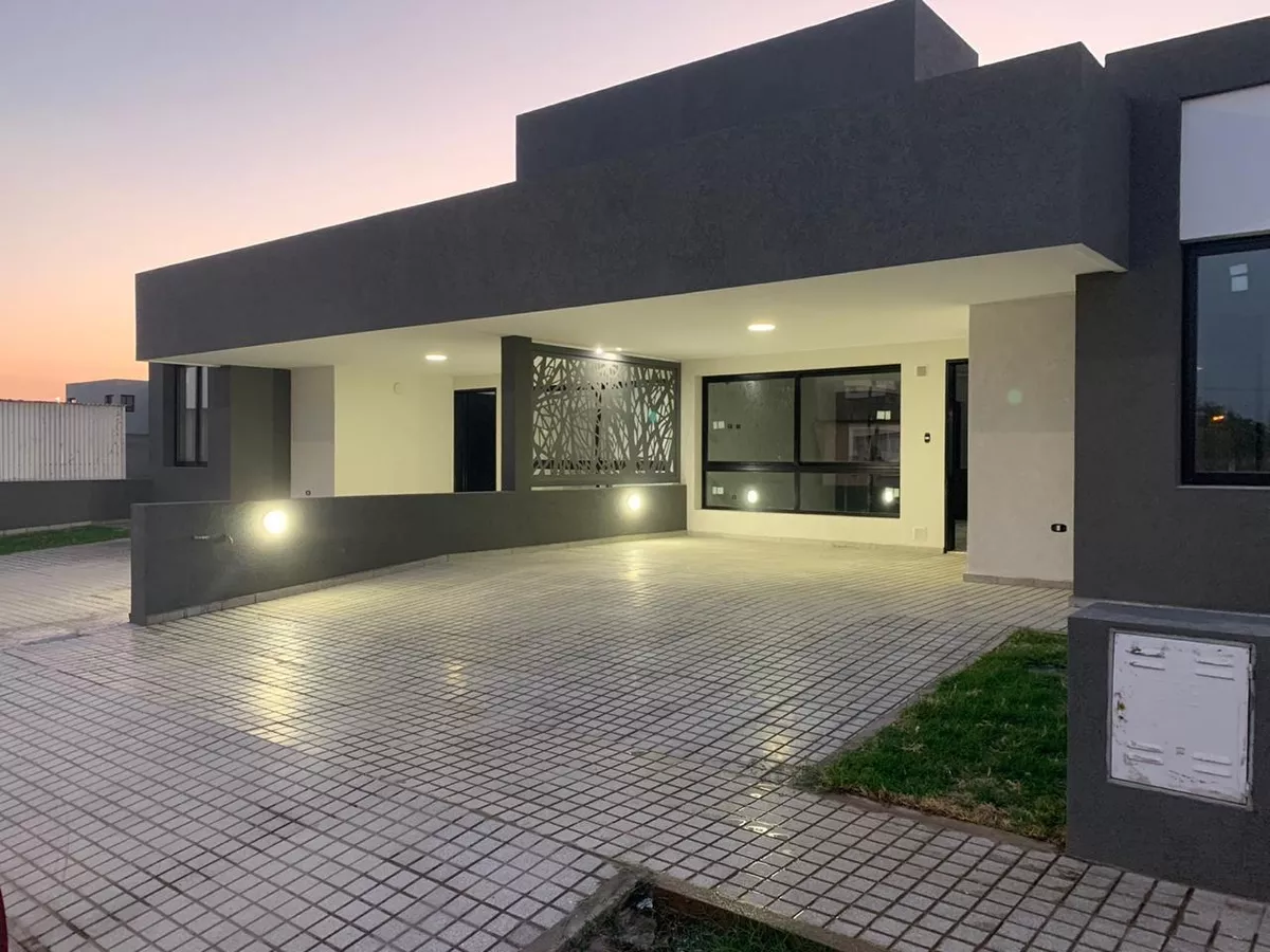 Duplex En Alquiler En San Ignacio - Dos Dorm Cochera Doble