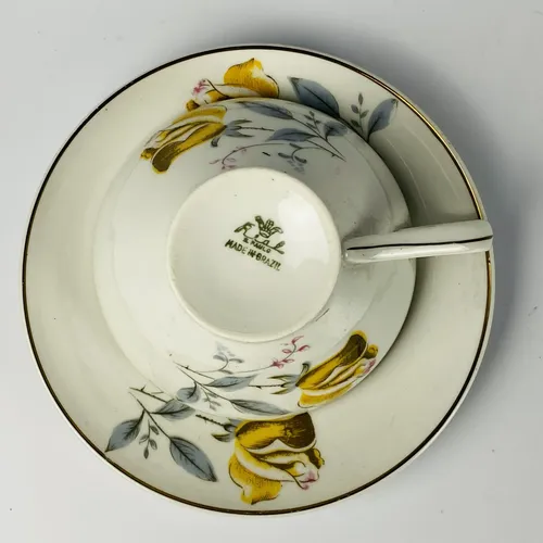 Jogo De Xícaras Porcelana Mauá Rosas Amarelas 14 Peças Branco Floral 5