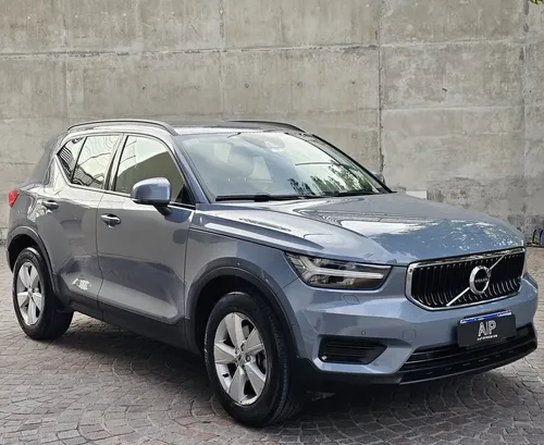 Volvo Xc40 2.0t T4 Momentum Fwd