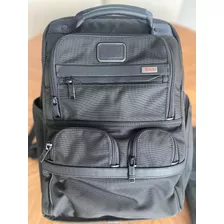 Mochila Tumi Compact Laptop Brief Pack Preta, Muito Nova!!