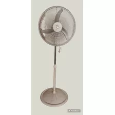 Ventilador De Pie Electrolux Modelo Vp20c Excelente Estado