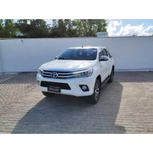 Toyota Hilux 2.8 Dc 4x4 Tdi Srx L16 2017