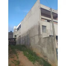 Vende Se Um Sobrado Em Ibiúna A 2,5km Do Centro