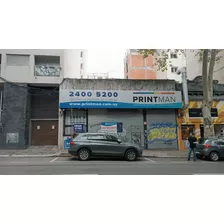Local Comercial + Depósito + Oficinas En La Calle Uruguay Y Tristán Narvaja