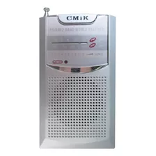 Radio Portatil Am Fm Pilas Aa Salida 3.5mm Diginet