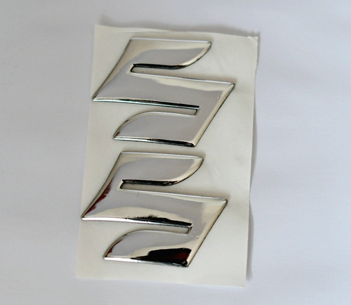 Pack 2 Suzuki Emblemas Logotipo Insignia Par 5cm X 5cm Moto Foto 3