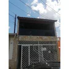 Excelente Sobrado: 4 Quartos, 2 Banheiros,garagem, Sacada