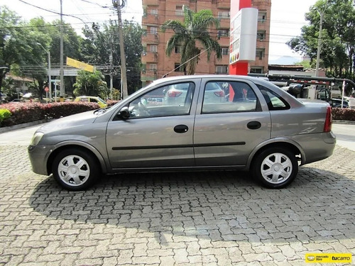 Luna Espejo Derecho Chevrolet Corsa Foto 4