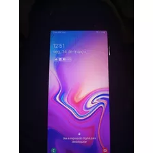 Samsung Galaxy J6+ 32gb Preto Usado Com Um Trinco Na Tela 