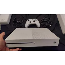 Xbox One S 1 Tb Con Un Control 
