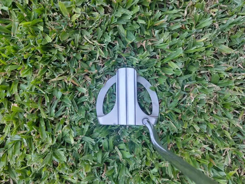 Tercera imagen para búsqueda de putter scotty cameron usado