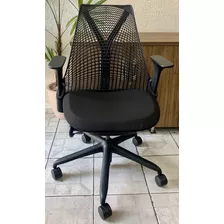 Cadeira Herman Miller Sayl 2019 R$ 3.399,00 A Vista