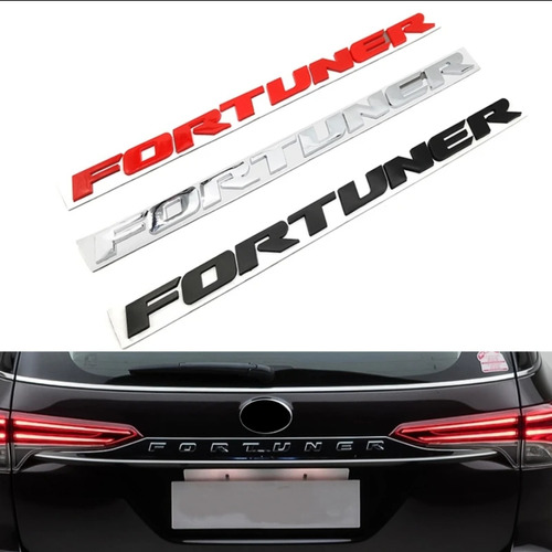 Logotipo Toyota Fortuner Foto 3