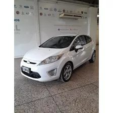 Ford Fiesta 1.6 Titanium 5 Puertas 2013 //4630000