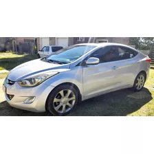 Hyundai Elantra 2013 1.8 Gls 6at Seguridad Premium