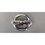 Nissan Versa Emblema  Nissan Qashqai