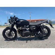 Triumph Street Twin