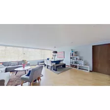 Apartamento En Venta En Polo Club. 143m2. Esxterior. Totalmente Remodelado