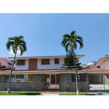 Jose R Armas, Vende Casa Ubicada En Urbanizacion La Trigaleña.
