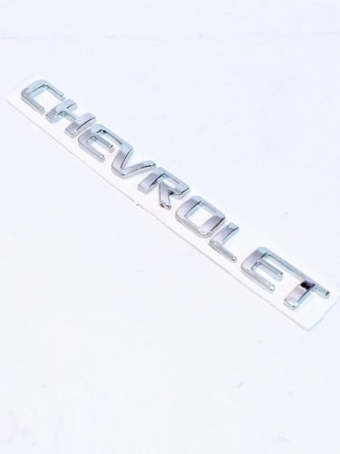 Emblema Letra De Cajuela Chevrolet Aveo Sonic Cruze Spark Foto 2