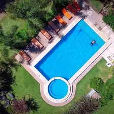 Complejo Turístico Con 10 Bungalows, Pileta De Verano Y Parque. Precio Desde $32.000 Por Noche 