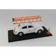 Miniatura Personalizada Fusca Eletricista Copel