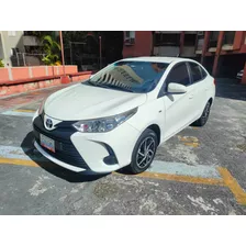 Toyota Yaris E Secuencial 2021