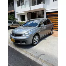 Nissan Tiida Sd 2010 1.8 Premium