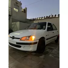 Peugeot 106 1999 1.4 Xr