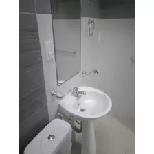 Alquilo Apto Ambiente ,cocina,baño,dormitorio, Azotea Para Colgar Ropa $ 12000,gc $ 1400 Incluido,ose E Impuestos,garantias Anda,porto Seguro